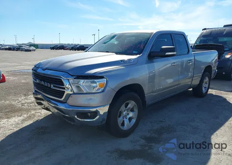 2021 Ram 1500 Big Horn 4X2 6'4 Box из США, поврежденный, VIN 1C6RREBT4MN628581